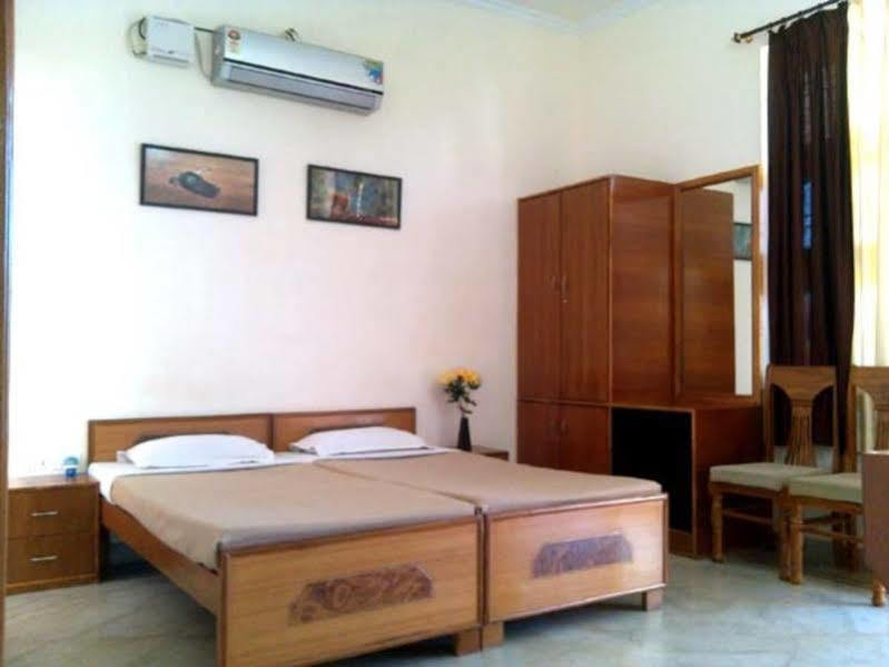 Ranthambhore Tiger Home Sawai Madhopur Extérieur photo